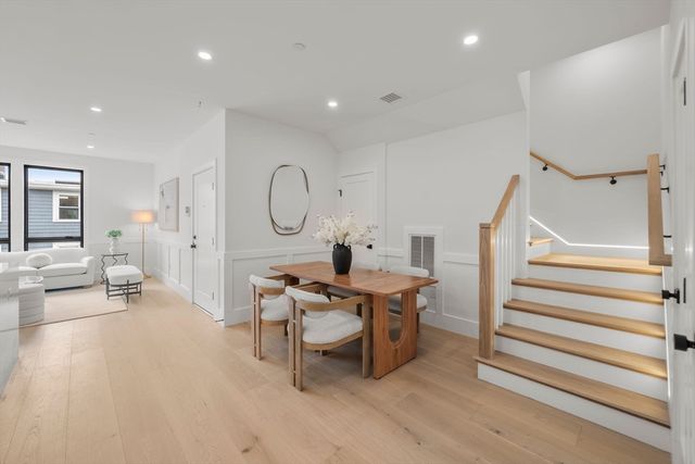 136 West 8th 3, Boston, MA 02127