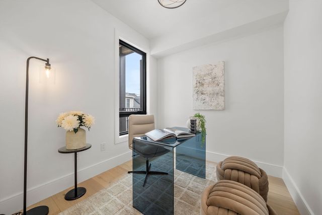 136 West 8th 3, Boston, MA 02127