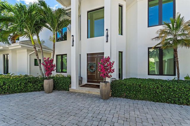 8818 SE Riverfront Terrace, Jupiter, FL 33469