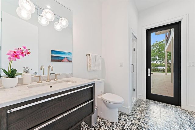 8818 SE Riverfront Terrace, Jupiter, FL 33469