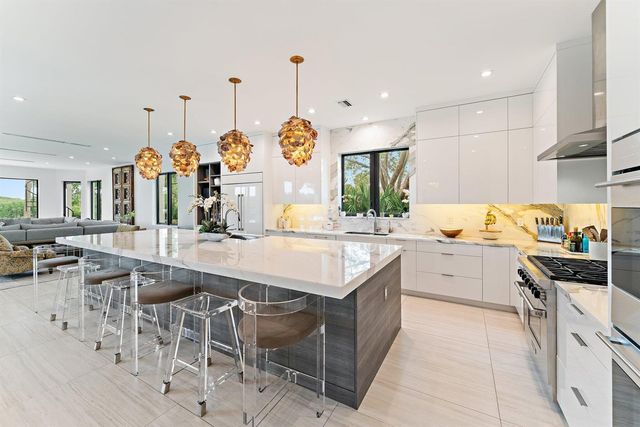 8818 SE Riverfront Terrace, Jupiter, FL 33469