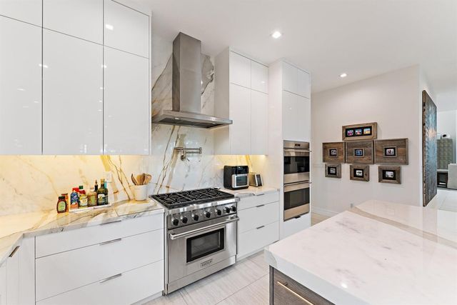 8818 SE Riverfront Terrace, Jupiter, FL 33469