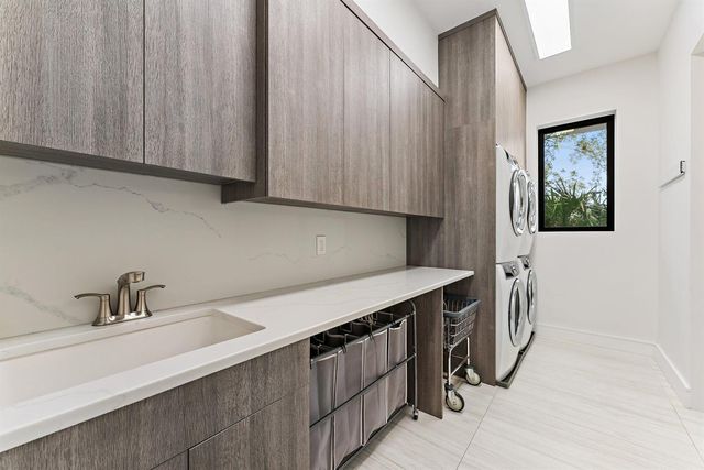 8818 SE Riverfront Terrace, Jupiter, FL 33469