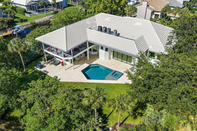 8818 SE Riverfront Terrace, Jupiter, FL 33469