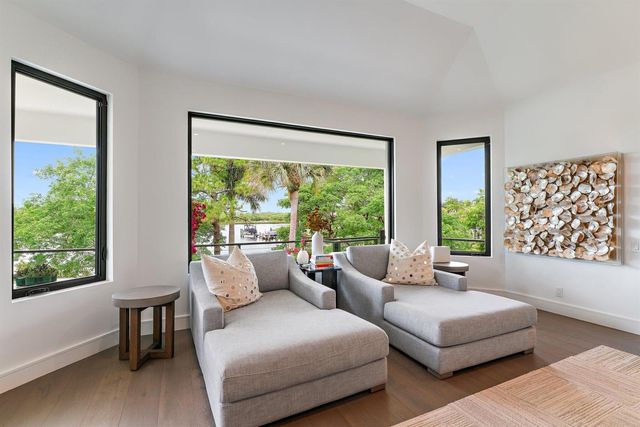 8818 SE Riverfront Terrace, Jupiter, FL 33469