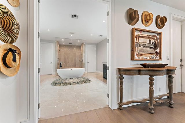 8818 SE Riverfront Terrace, Jupiter, FL 33469