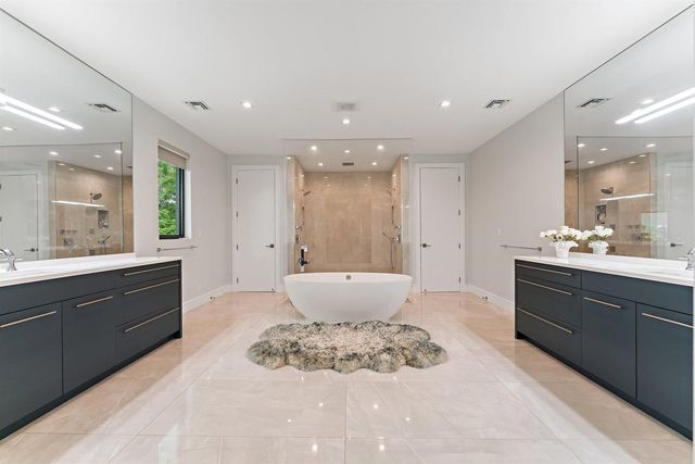 8818 SE Riverfront Terrace, Jupiter, FL 33469