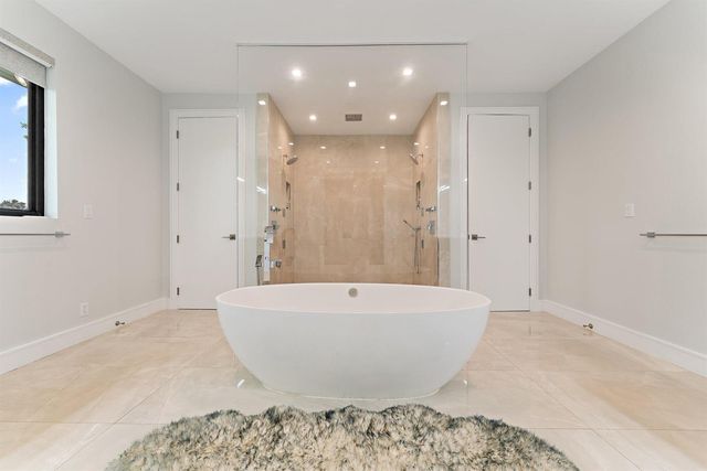 8818 SE Riverfront Terrace, Jupiter, FL 33469