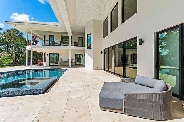 8818 SE Riverfront Terrace, Jupiter, FL 33469
