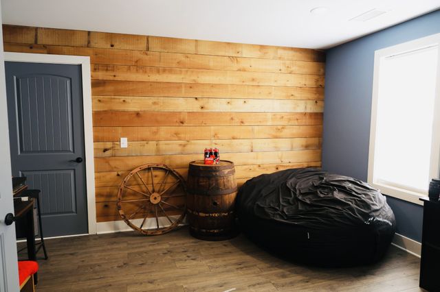 4804 Banner Adams Rd, College Grove, TN 37046