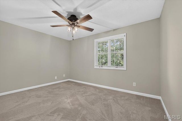 9066 W Swan Circle Drive, Brentwood, MO 63144