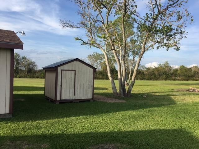5307 Tree Point Road, Santa Fe, TX 77510