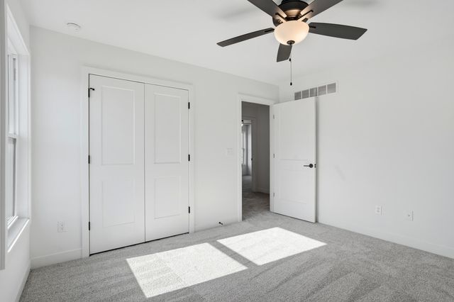 6518 WALSBY DR, Columbia, MO 65201