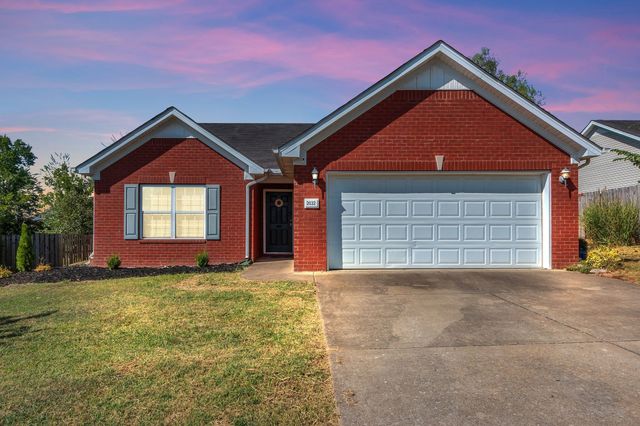 2032 Red Jacket Trce, Spring Hill, TN 37174