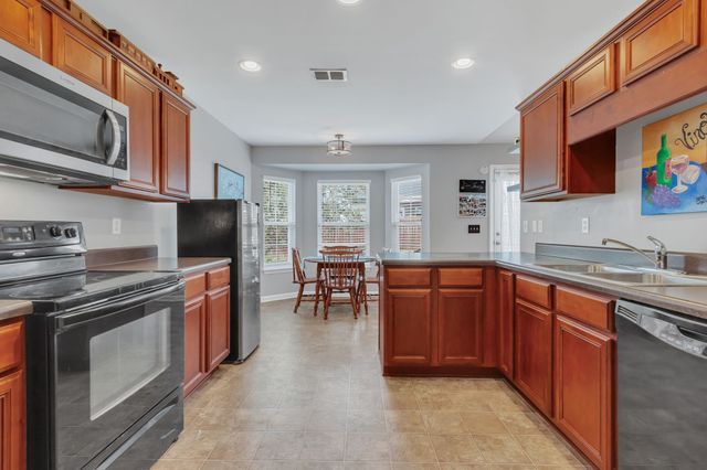 2032 Red Jacket Trce, Spring Hill, TN 37174