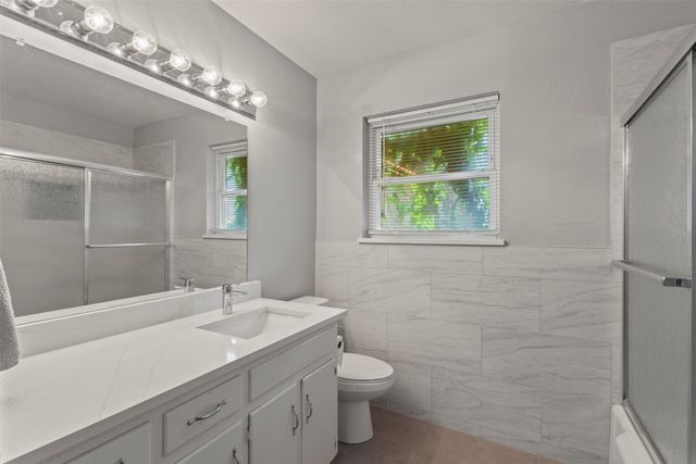 1021 Blue Lake, Fort Worth, TX 76103