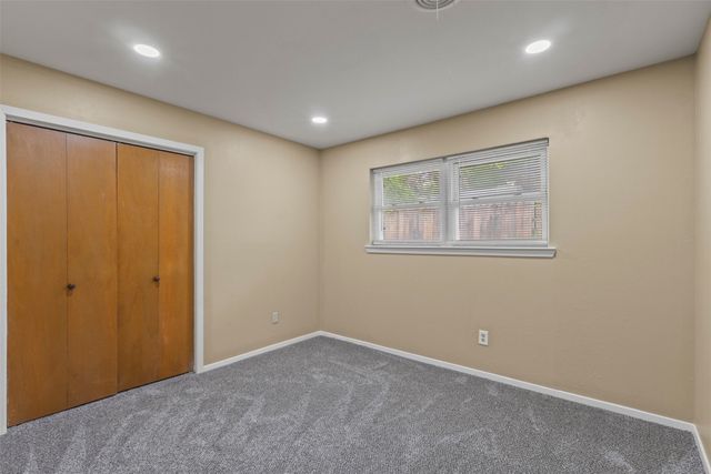 1021 Blue Lake, Fort Worth, TX 76103