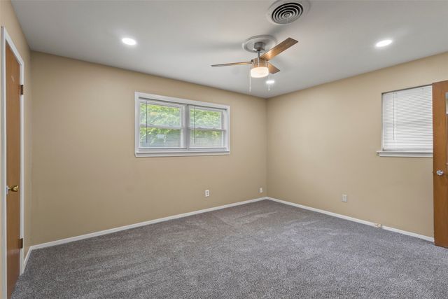 1021 Blue Lake, Fort Worth, TX 76103
