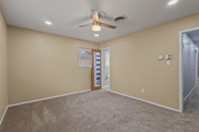 1021 Blue Lake, Fort Worth, TX 76103