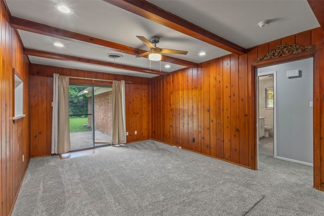 1021 Blue Lake, Fort Worth, TX 76103