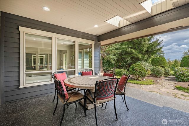 8660 Great Horned Owl Lane, Blaine, WA 98230