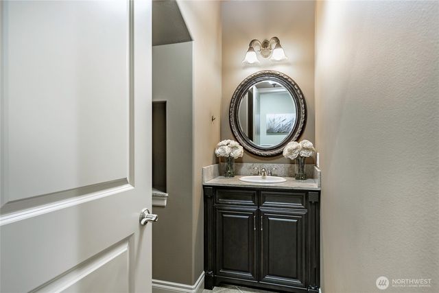 8660 Great Horned Owl Lane, Blaine, WA 98230