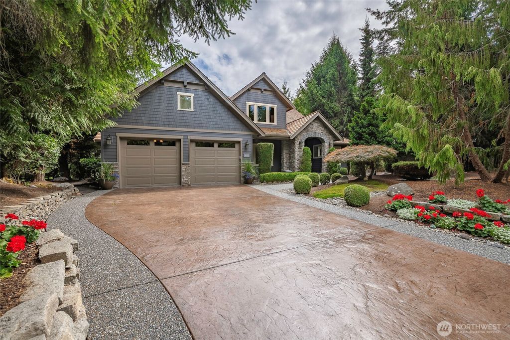8660 Great Horned Owl Lane, Blaine, WA 98230