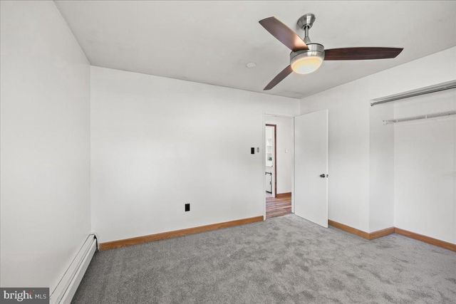 1104 FIRESIDE CT, York, PA 17404
