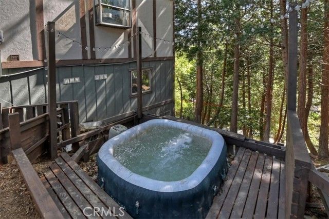 905 Jungfrau, Crestline, CA 92325
