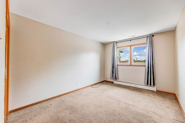 135 N Floyd Lane, Chicago Heights, IL 60411