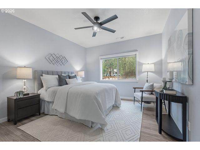 7704 Sw CRESMOOR Dr, Beaverton, OR 97008