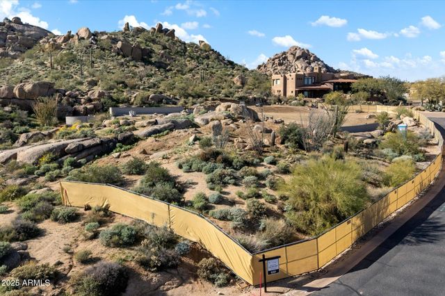 10671 E HEDGEHOG Place 5A, Scottsdale, AZ 85262