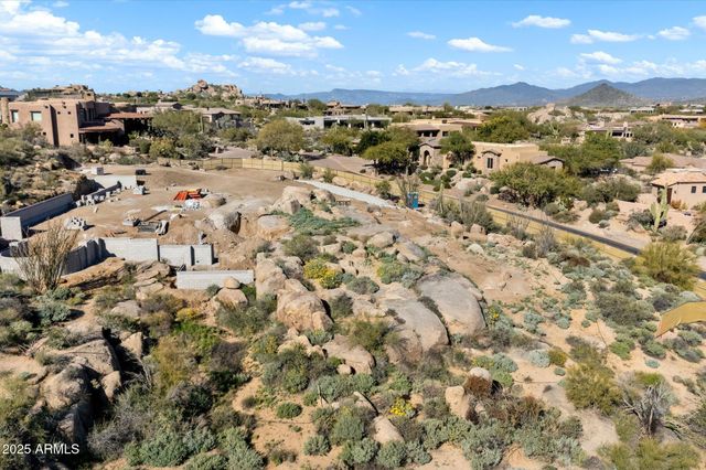 10671 E HEDGEHOG Place 5A, Scottsdale, AZ 85262