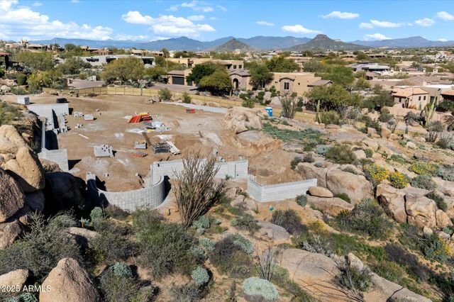 10671 E HEDGEHOG Place 5A, Scottsdale, AZ 85262