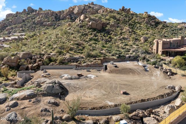 10671 E HEDGEHOG Place 5A, Scottsdale, AZ 85262