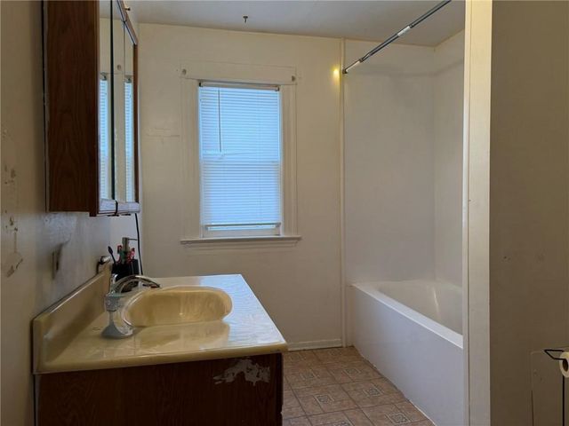 344 Cottage Street, Rochester, NY 14611