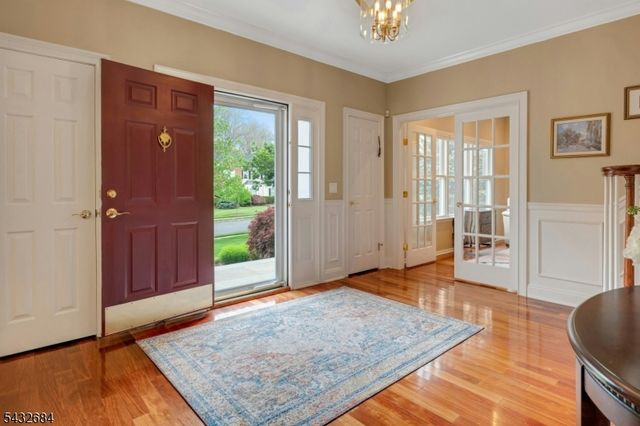 26 Rainbow Dr, Long Hill Twp., NJ 07946