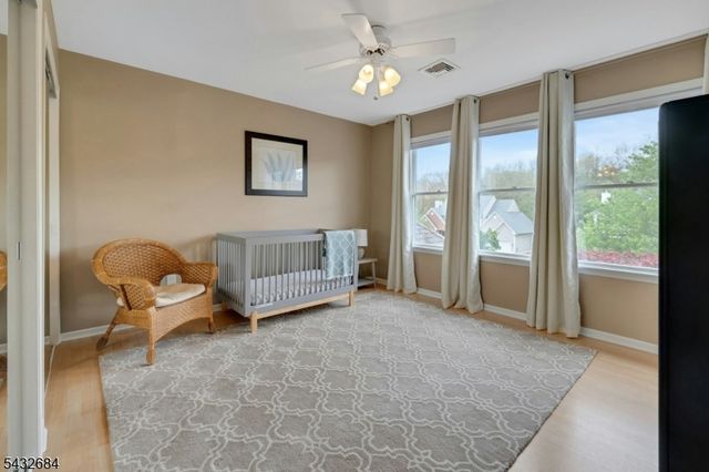 26 Rainbow Dr, Long Hill Twp., NJ 07946
