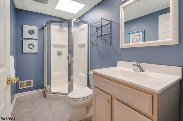 26 Rainbow Dr, Long Hill Twp., NJ 07946