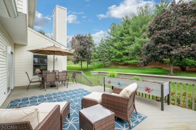 26 Rainbow Dr, Long Hill Twp., NJ 07946