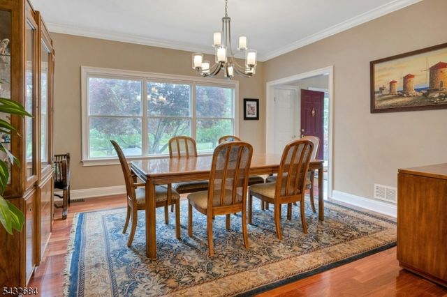 26 Rainbow Dr, Long Hill Twp., NJ 07946
