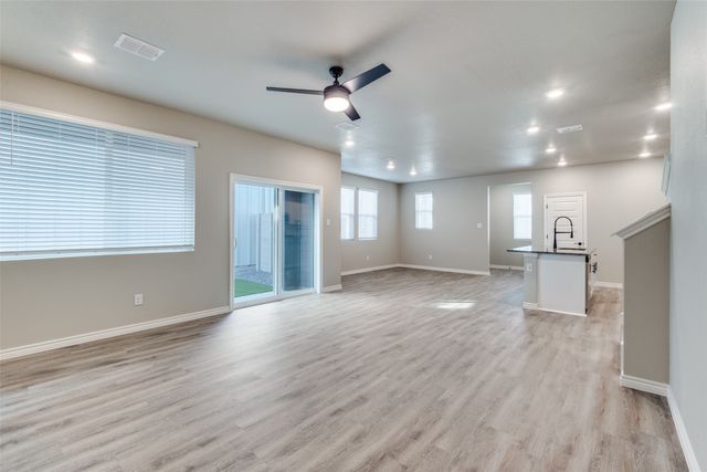 1841 Woodlawn Way 142, Argyle, TX 76226