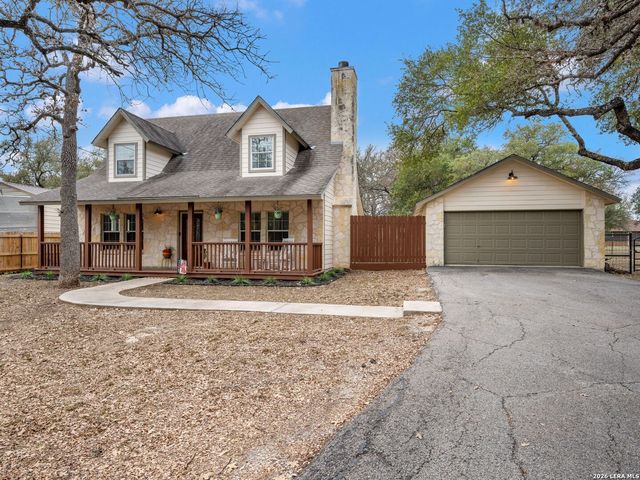786 Deep Water Drive, Spring Branch, TX 78070