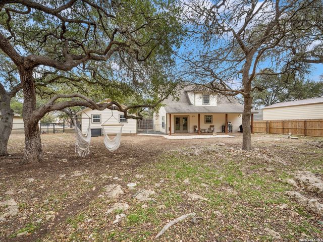 786 Deep Water Drive, Spring Branch, TX 78070