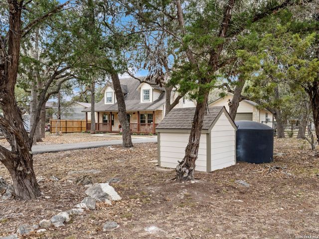 786 Deep Water Drive, Spring Branch, TX 78070