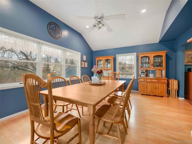 132 Shetland Drive, New City, NY 10956