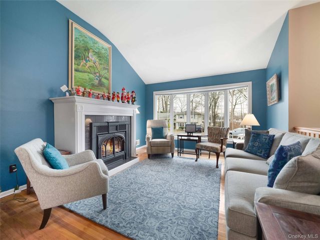 132 Shetland Drive, New City, NY 10956