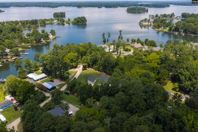 1617 Deep Cove Lane, Gilbert, SC 29054