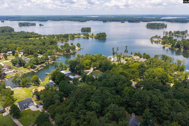 1617 Deep Cove Lane, Gilbert, SC 29054