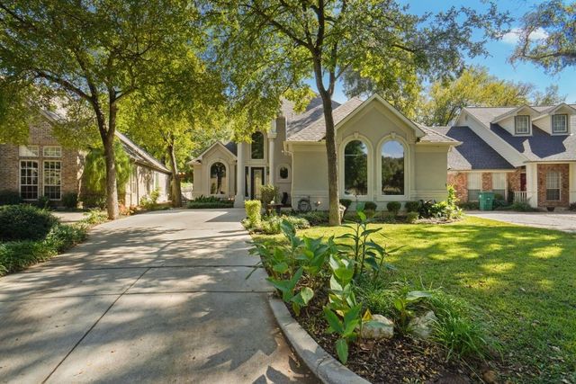 5968 Riverbend Place, Fort Worth, TX 76112